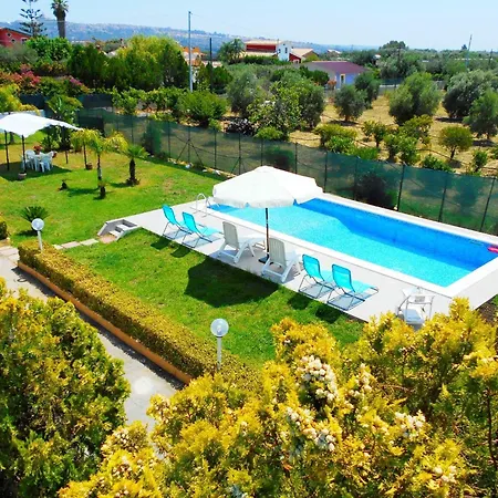 In Siracusa With Private Pool Syrakus
